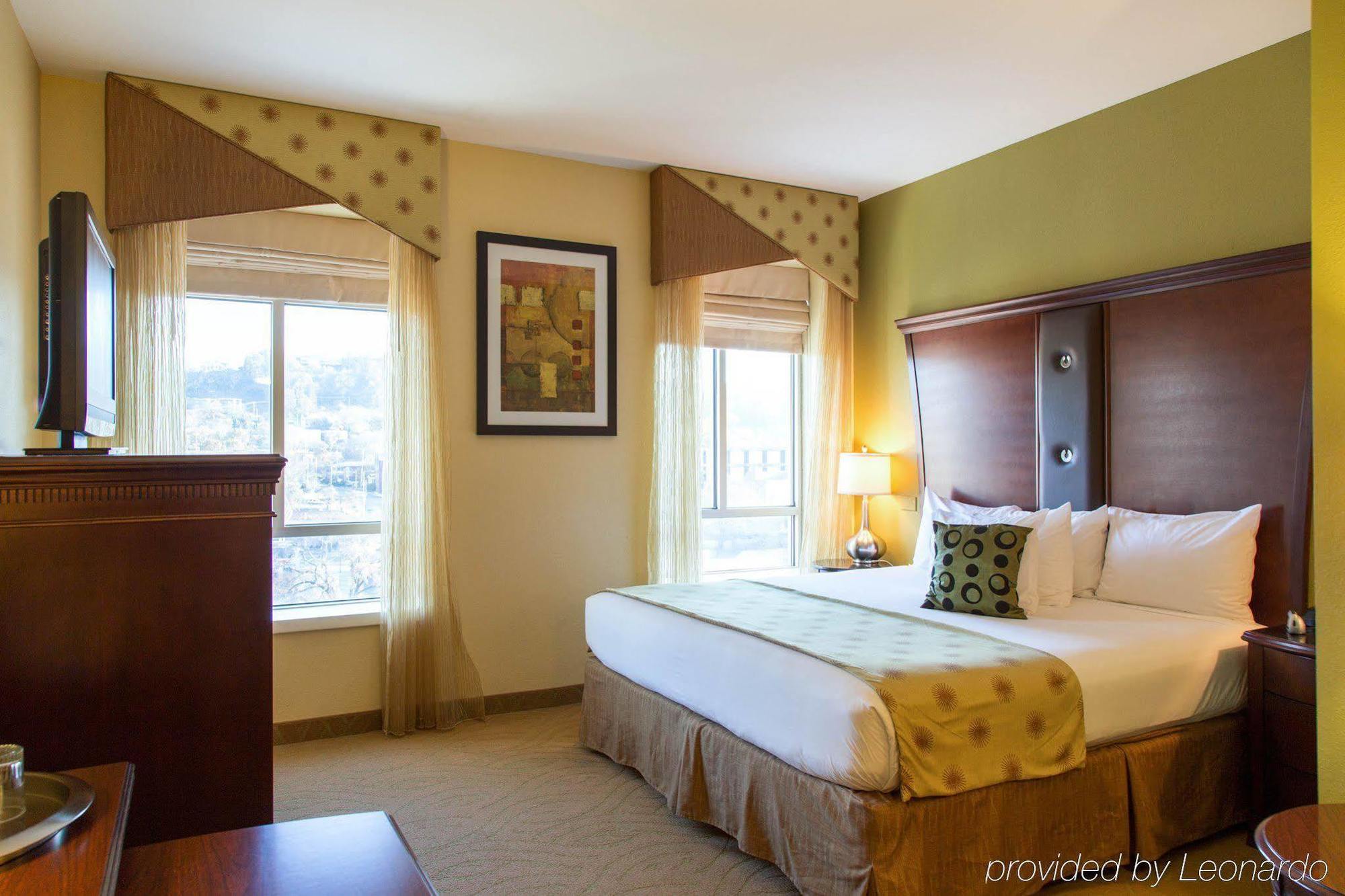 Hotel Indigo - Birmingham Five Points S - Uab By Ihg Екстериор снимка